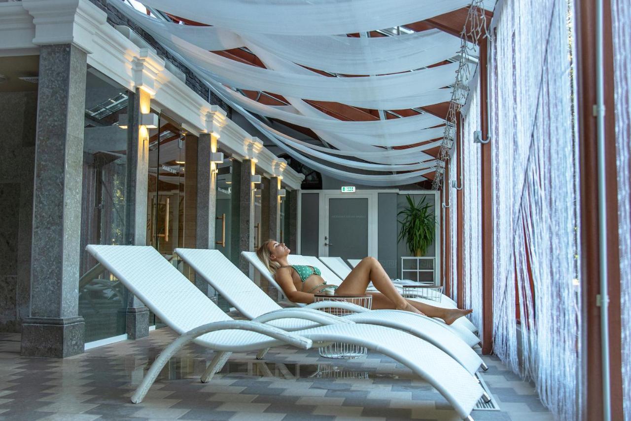 Von Rosen Spa (Adults Only) Maetaguse Exterior photo