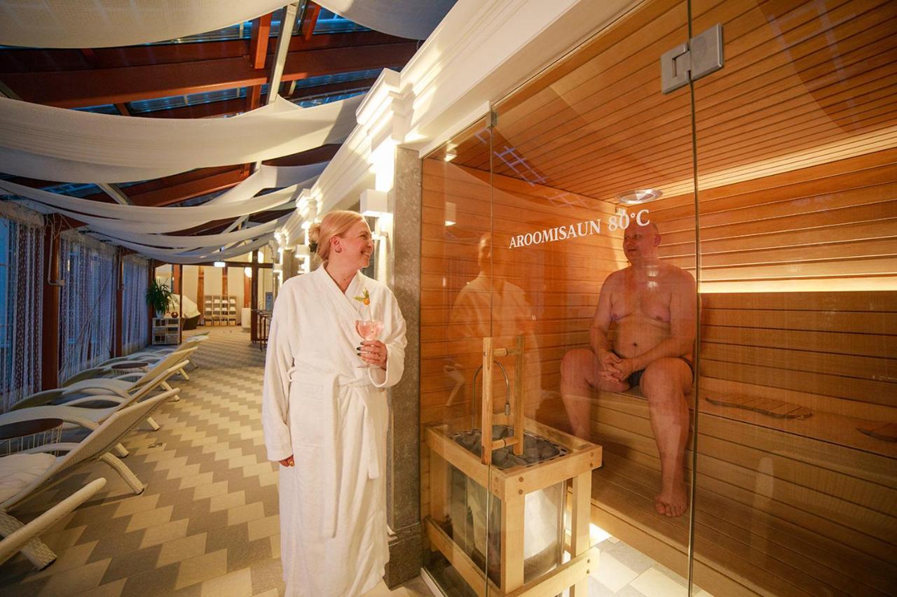 Von Rosen Spa (Adults Only) Maetaguse Exterior photo