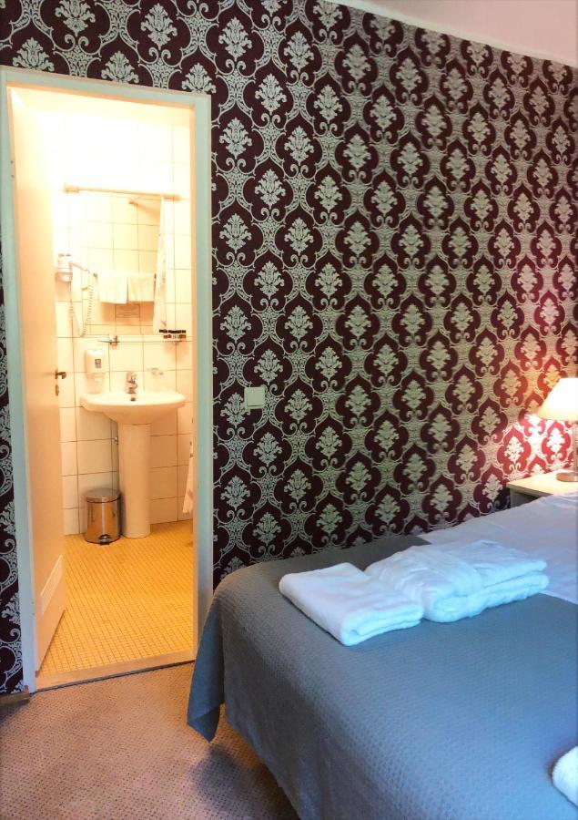 Von Rosen Spa (Adults Only) Maetaguse Exterior photo
